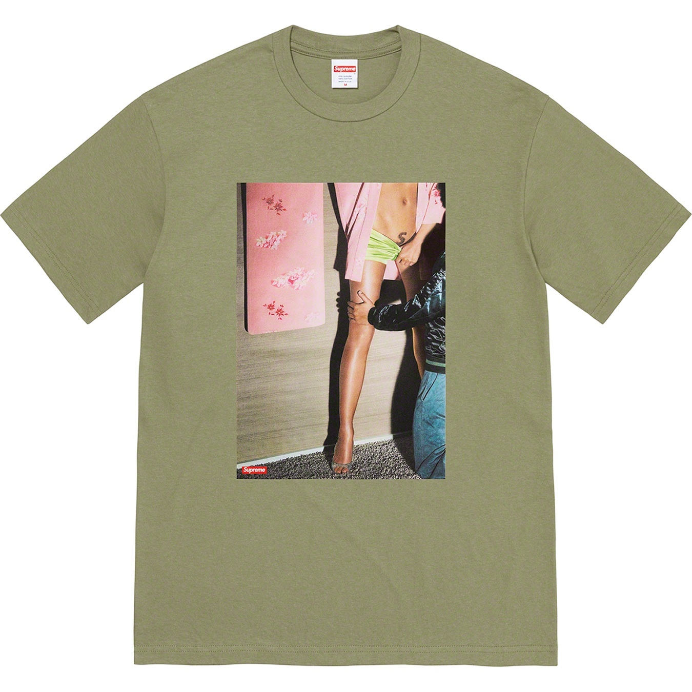 Model Tee view 7
